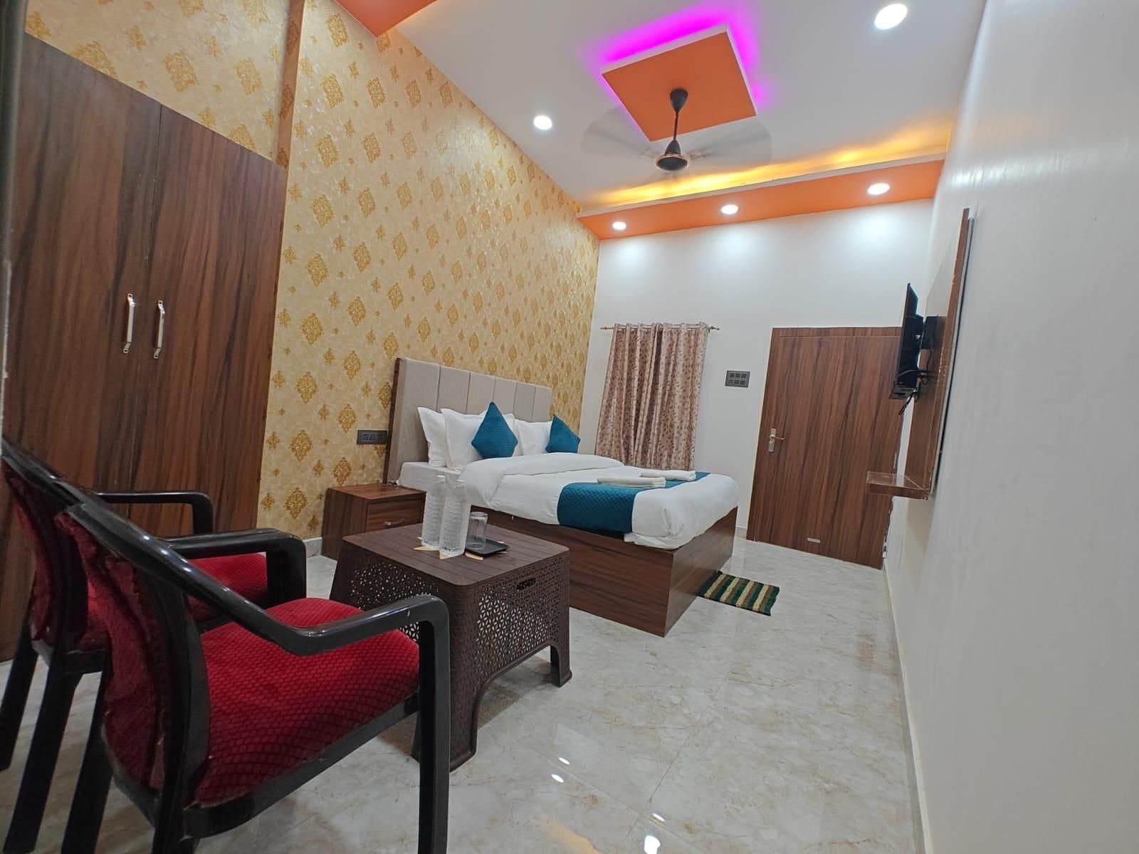Bedroom