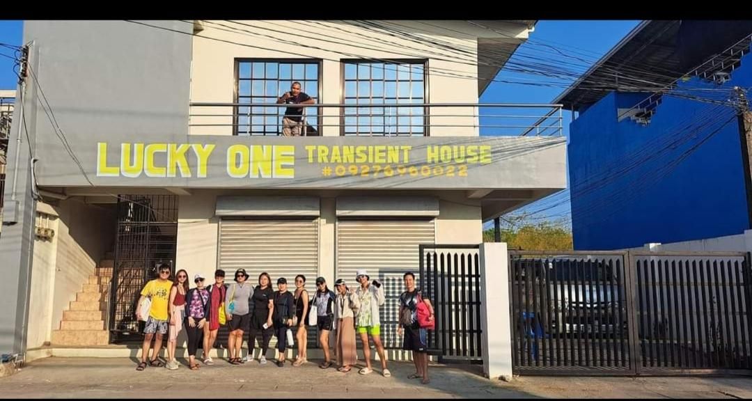 Lucky one transient 3mins walk from whart