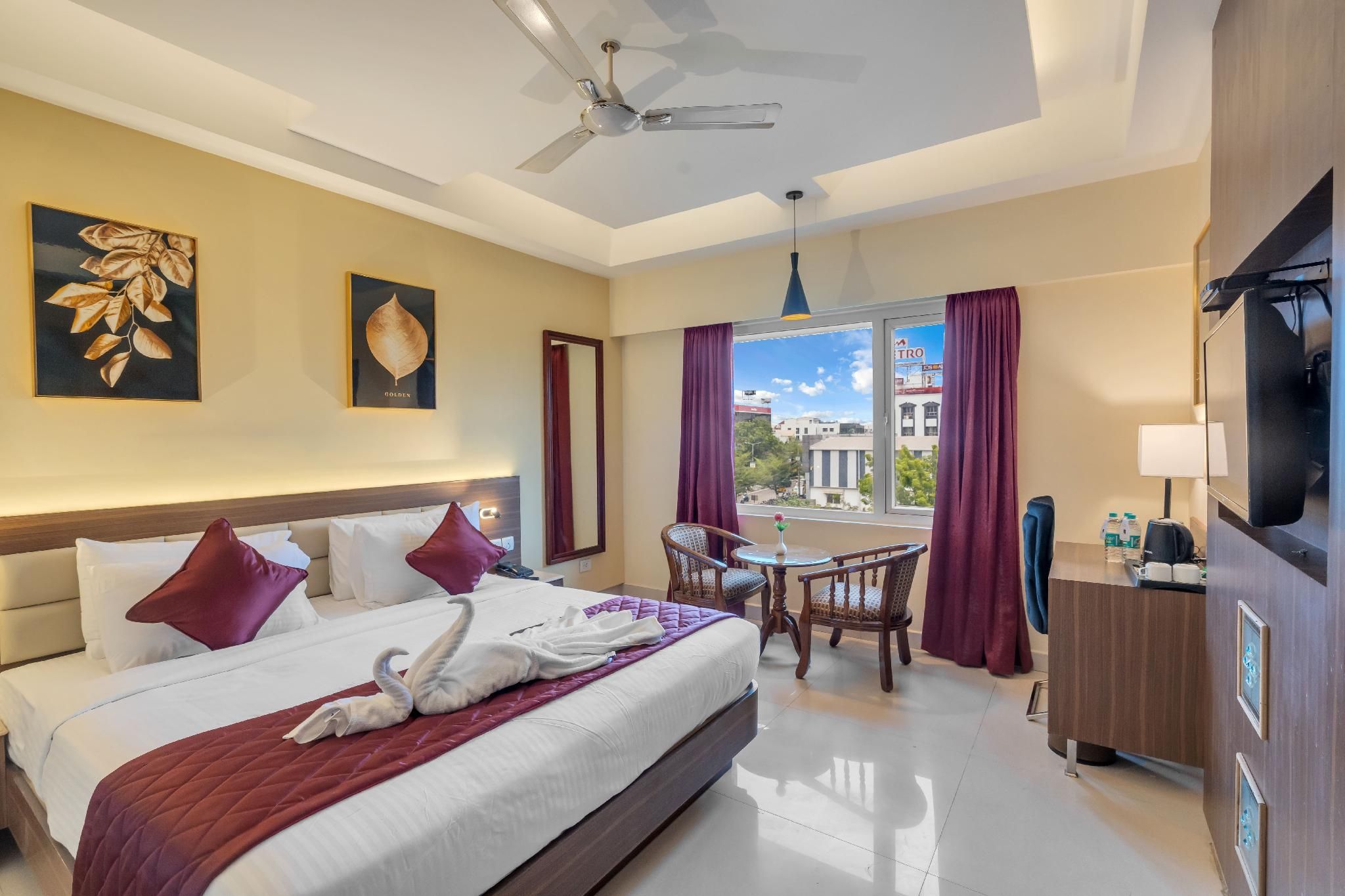 Park Avenue Hotel, Trichy Deluxe Double Room