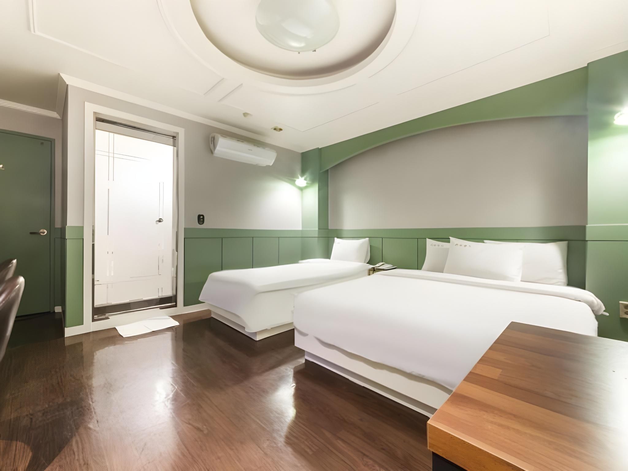 Incheon(juan) Provence Twin Room 3