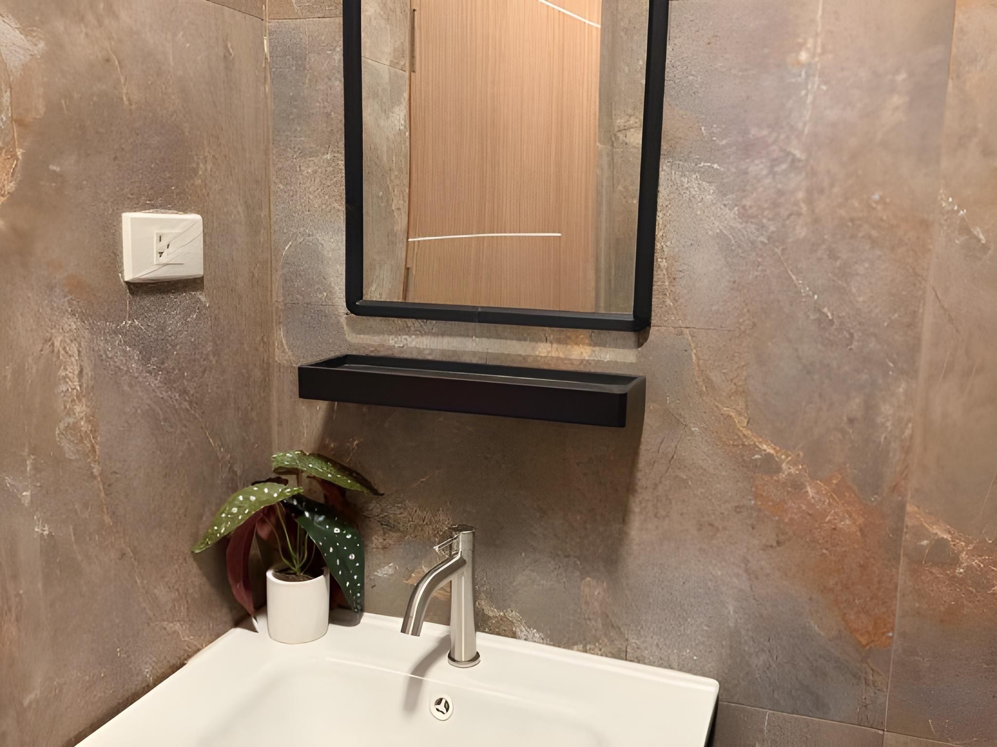 Me luxe hotel Standard Room 3