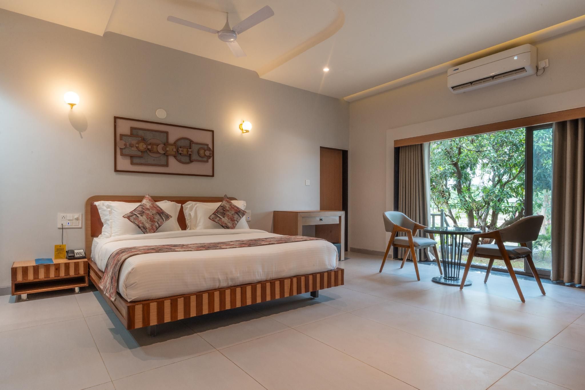 Kings Kraft River Side Resort Cottage 2