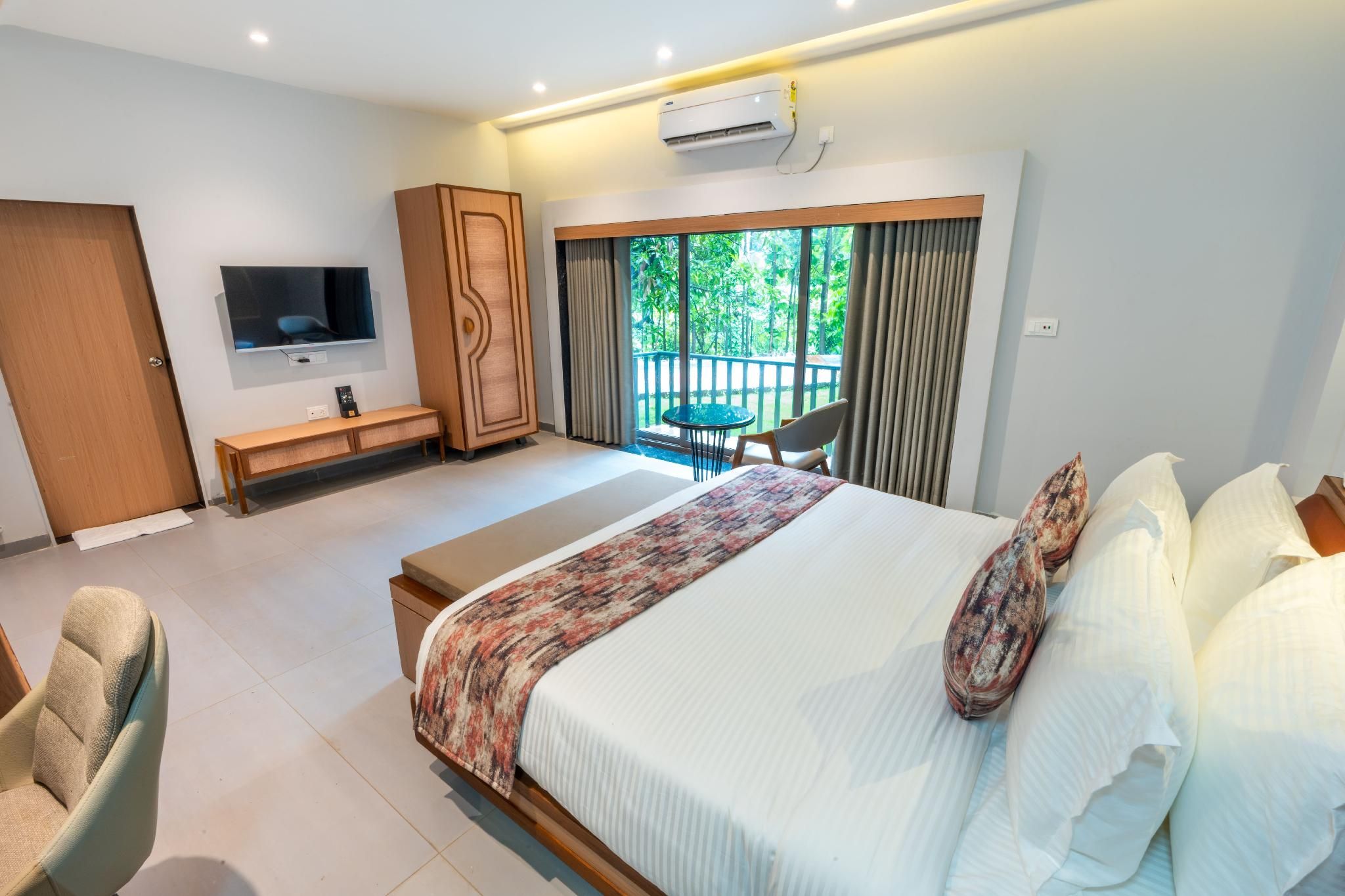 Kings Kraft River Side Resort Cottage