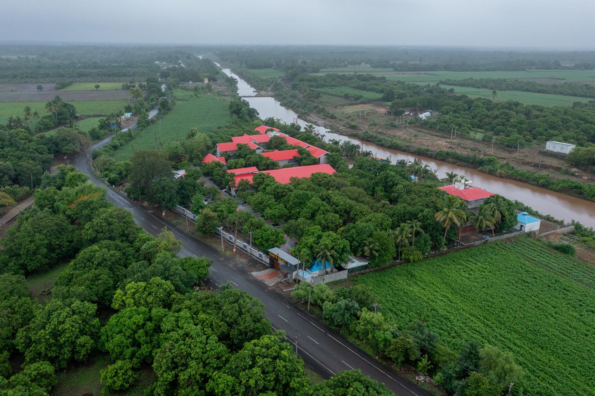 Kings Kraft River Side Resort