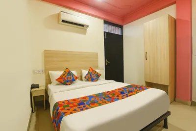 Capitol Square Jaipur Deluxe Room 3