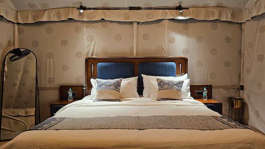 Premium Cottage Tent Room