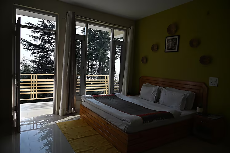 Deluxe Room with Balcony