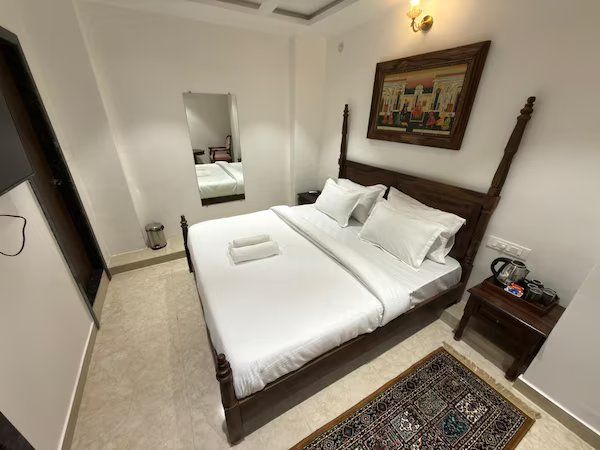 Hotel Serai Udaipur Deluxe Room 5