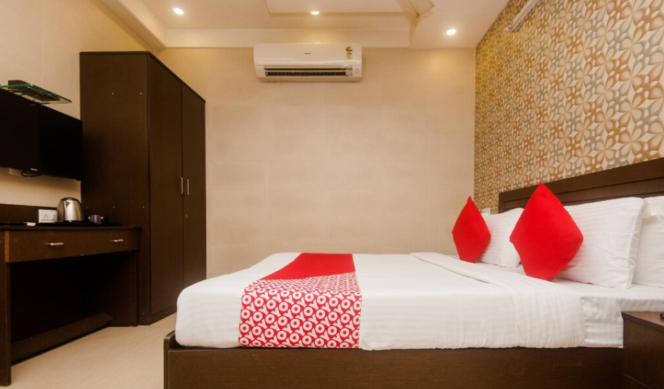 Hotel Abrol