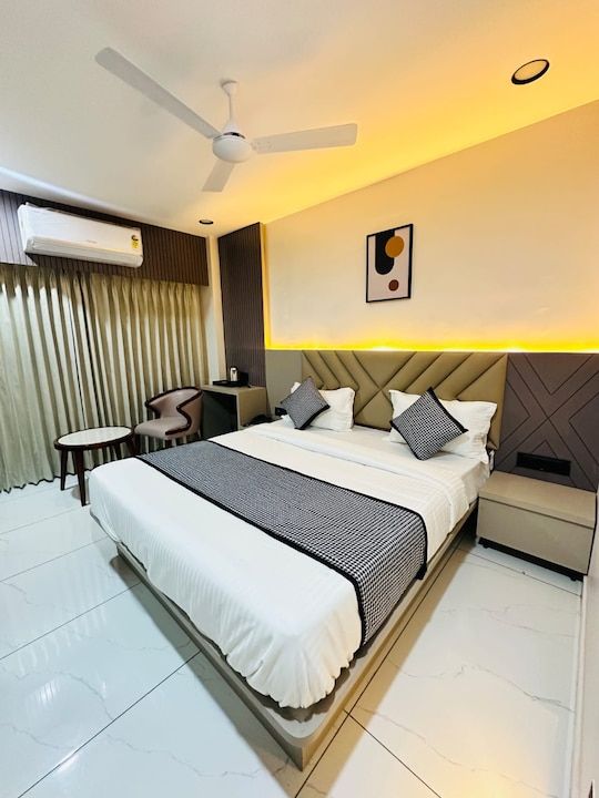 Hotel MS Gold Deluxe Double Room 3