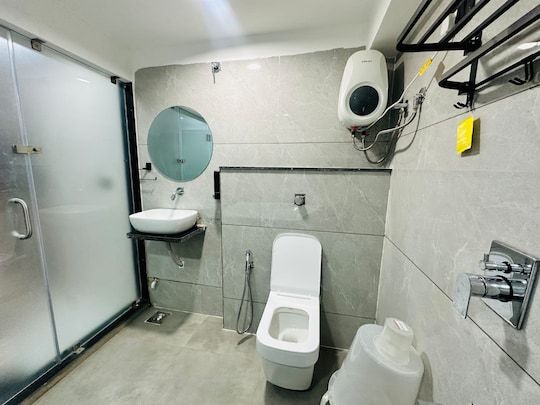 Hotel MS Gold Deluxe Double Room 6