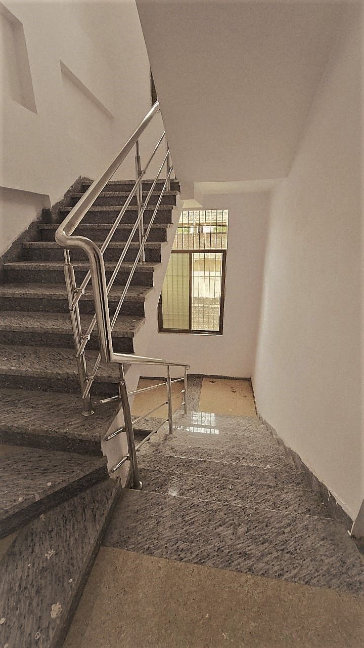 balaji lodging NON AC DELUXE ROOM 2