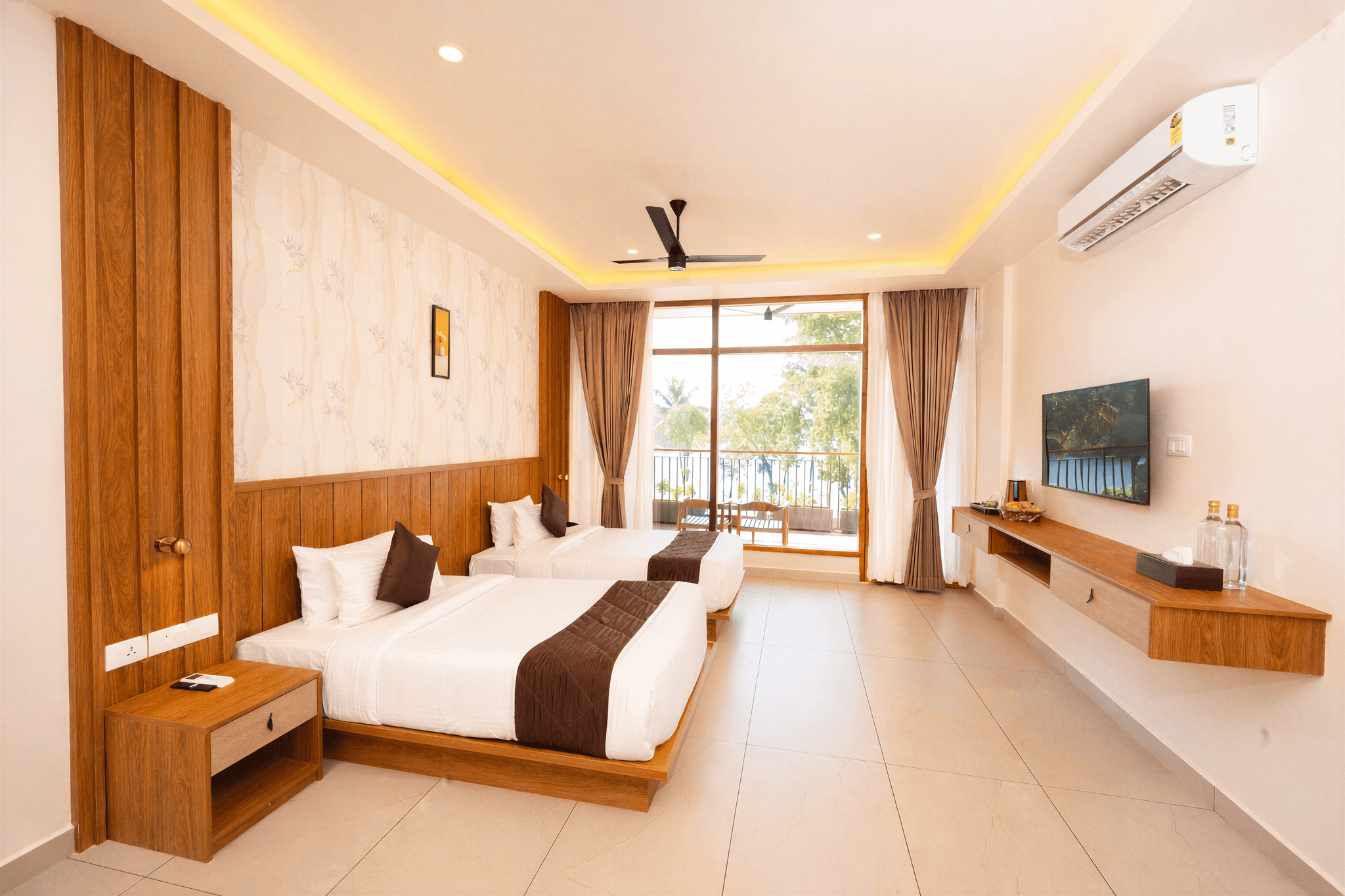 Malankara Palace Lake view THE LAKEVIEW PREMIUM TWIN