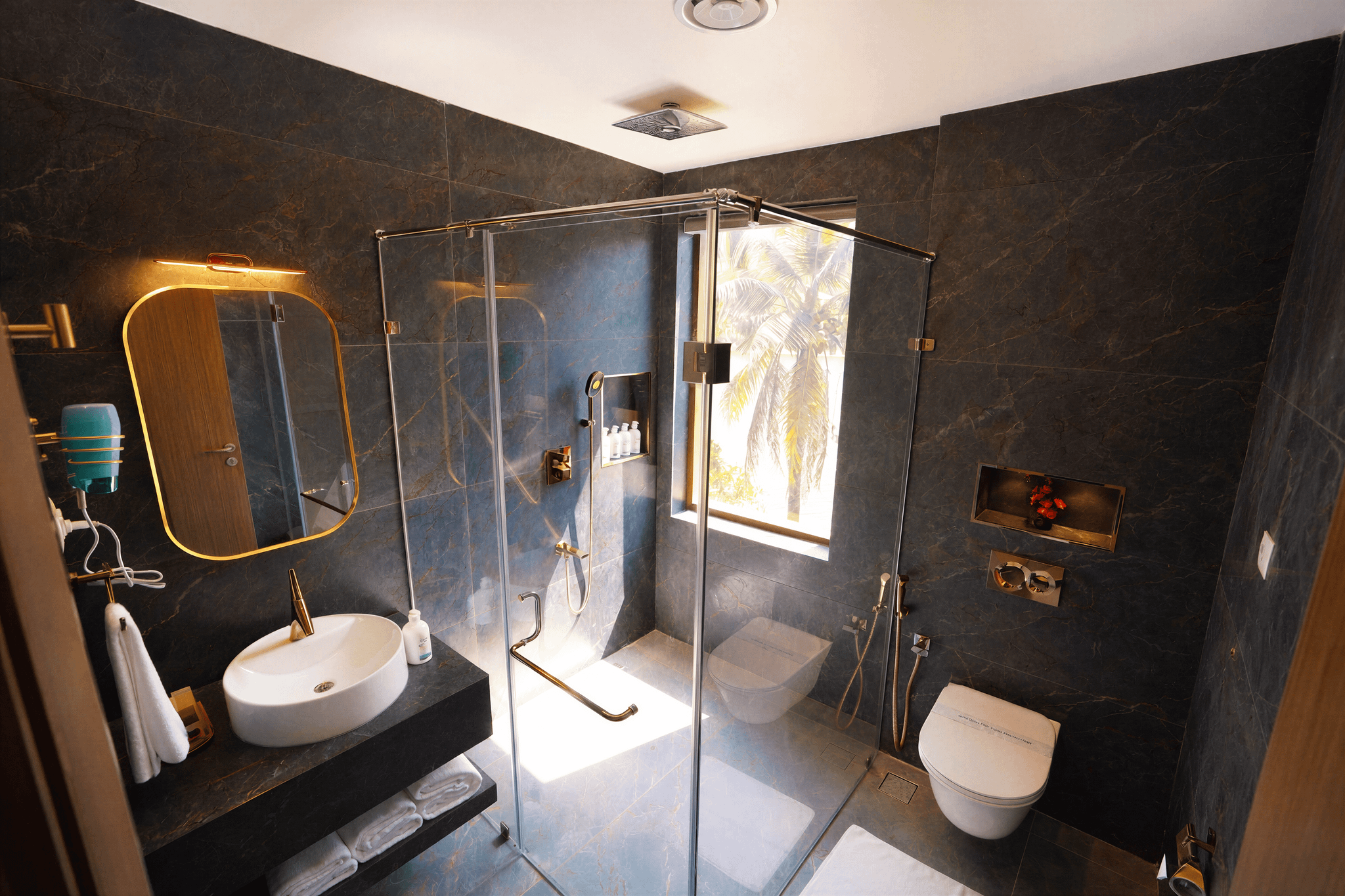 Malankara Palace Lake view THE LAKEVIEW PREMIUM TWIN 7