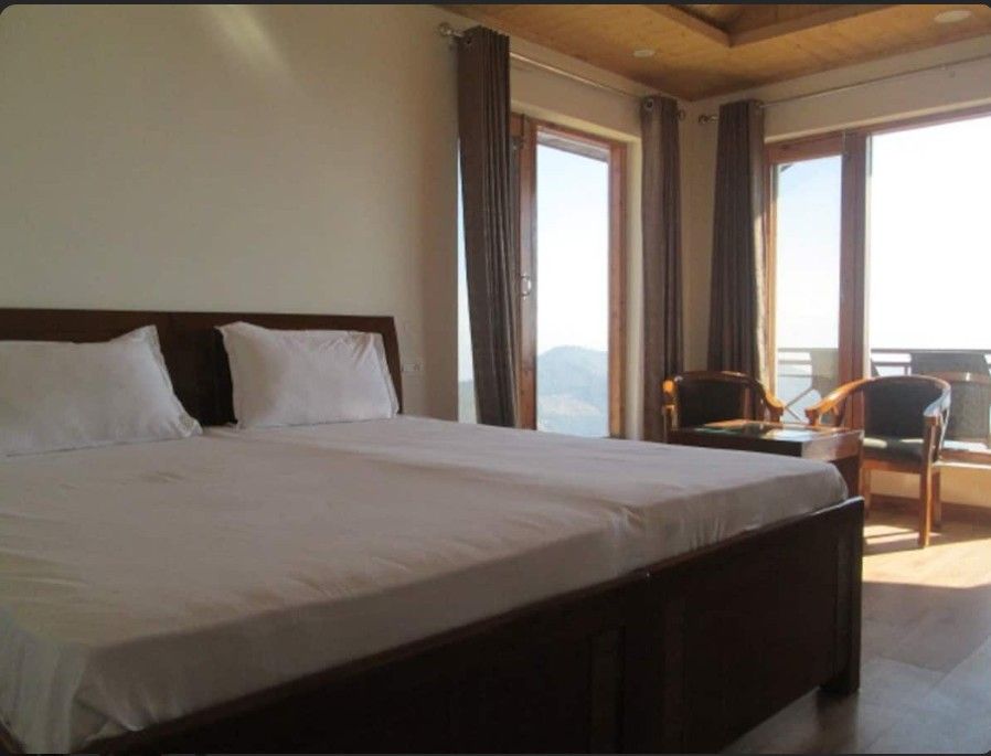 The Peak-Mystic Wilderness Deluxe Room