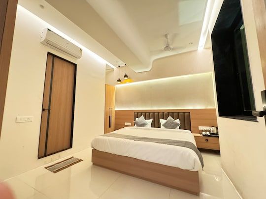 Hotel Pratikalpa Deluxe Room