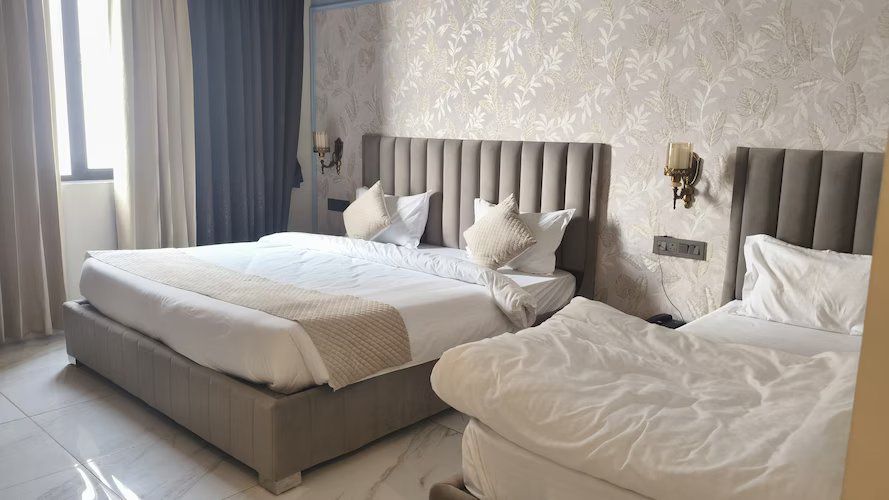 Super Deluxe Room (Triple Bedded)