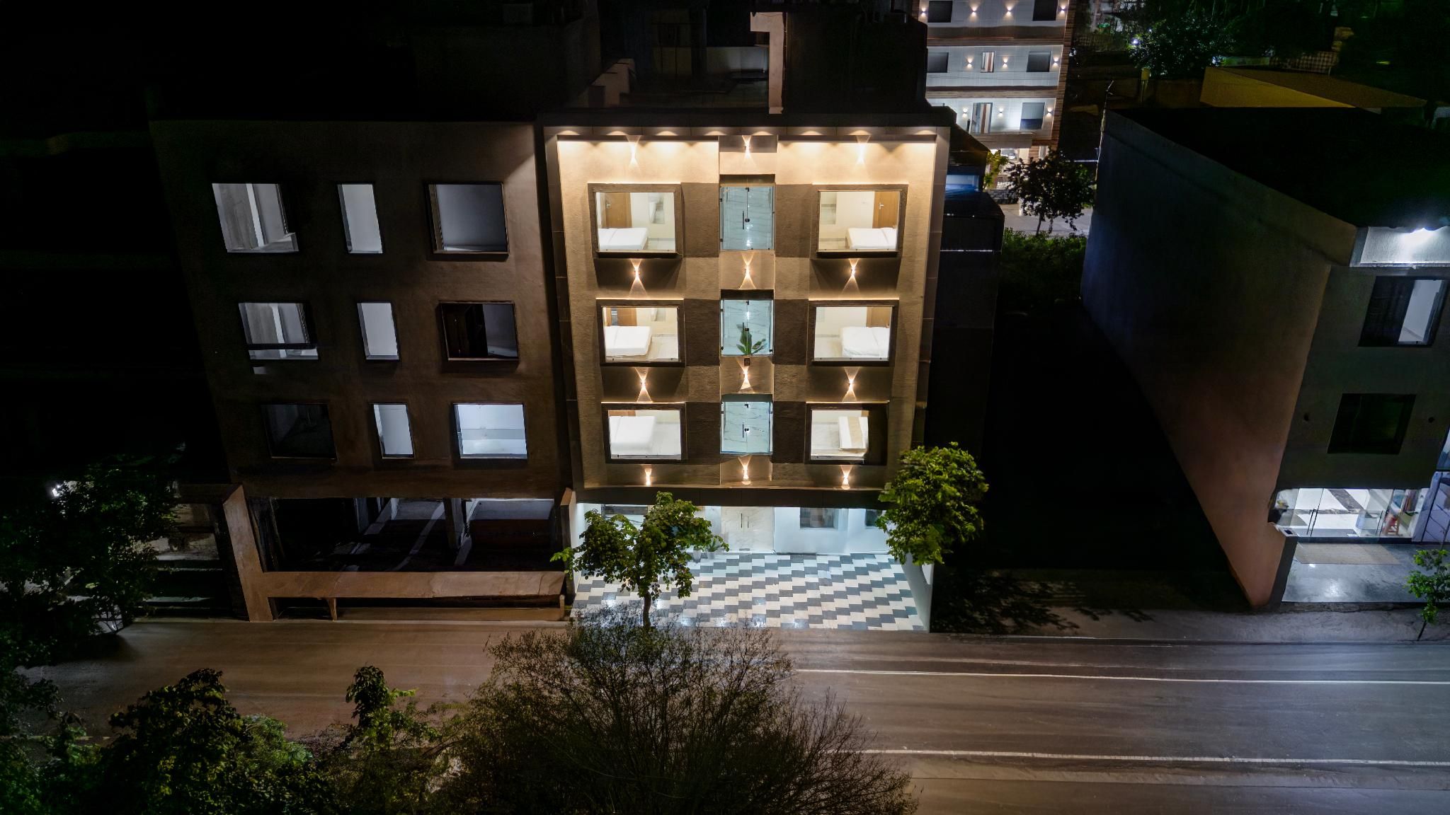 Perfectstayz Premium Krishna Abode