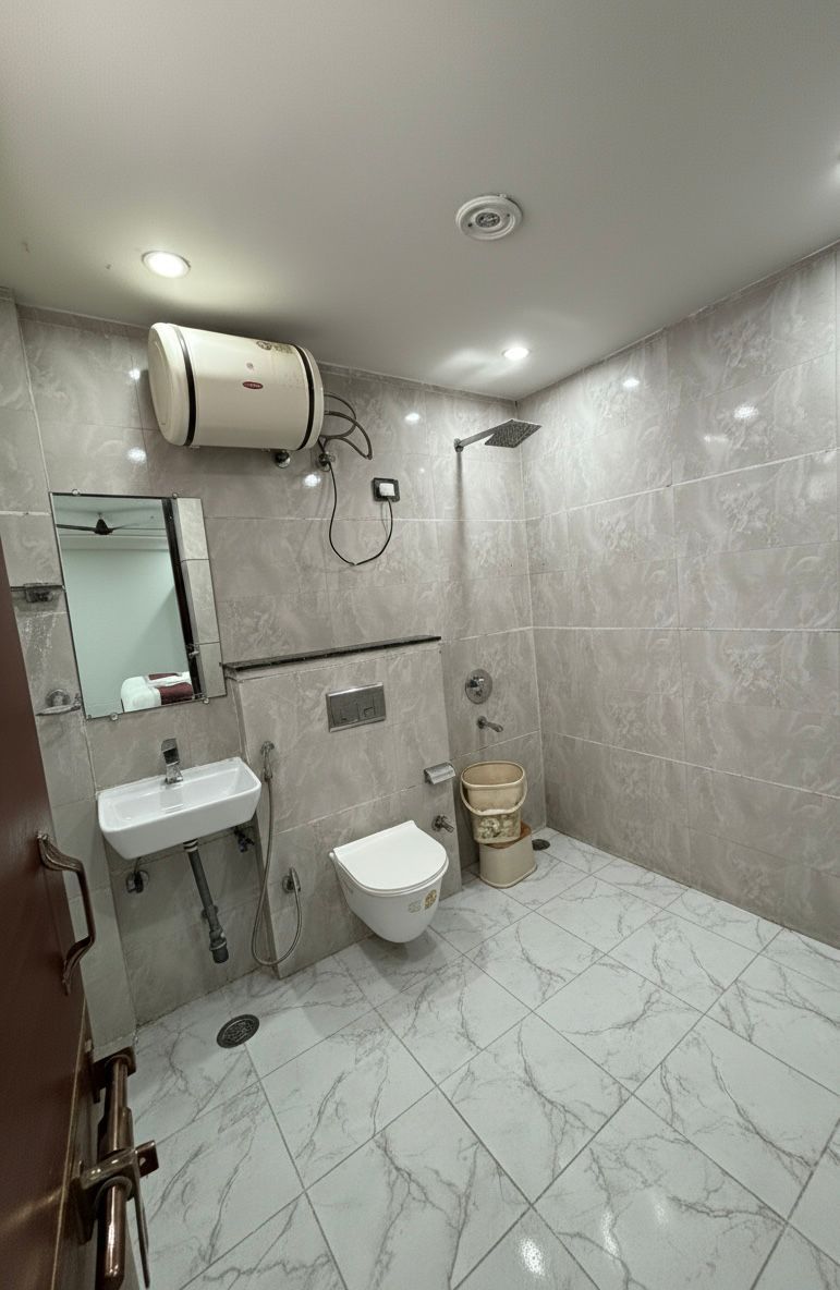 The Prime Regency Deluxe Room 10