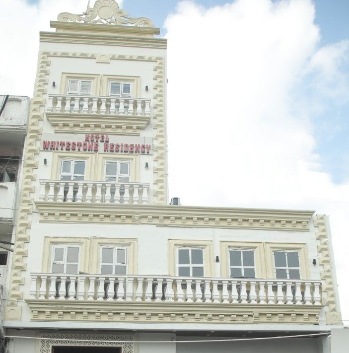 Hotel Whitestone Residency
