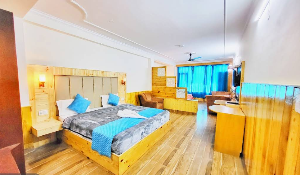 Hotel River View Manali