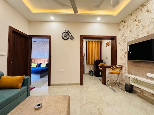Home Escape 1BHK Bliss with Balcony Near Mahalaxmi Nagar Home Escape 1BHK Bliss with Balcony Near Mahalaxmi Nagar 13