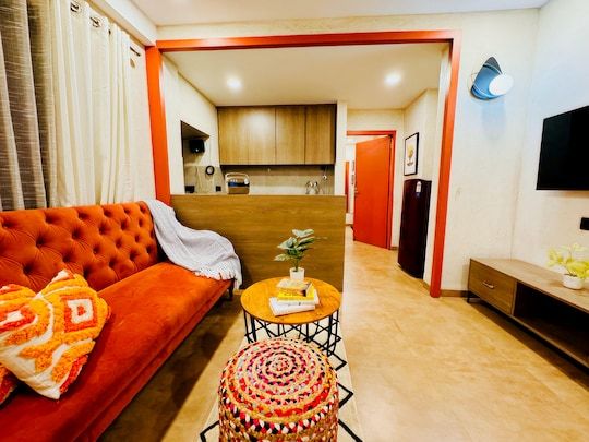 HomeEscape 1BHK Retreat Near Saket Square HomeEscape 1BHK Retreat Near Saket Square 8