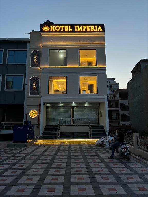 Hotel Exterior