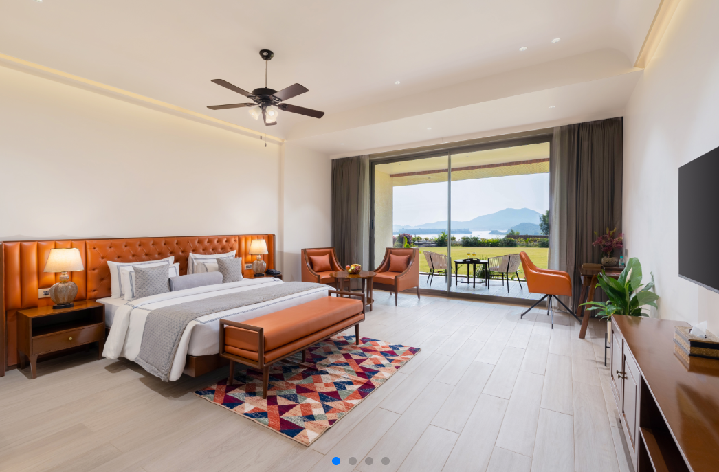 Traavista Rivera The Lake House Lake View Room 2