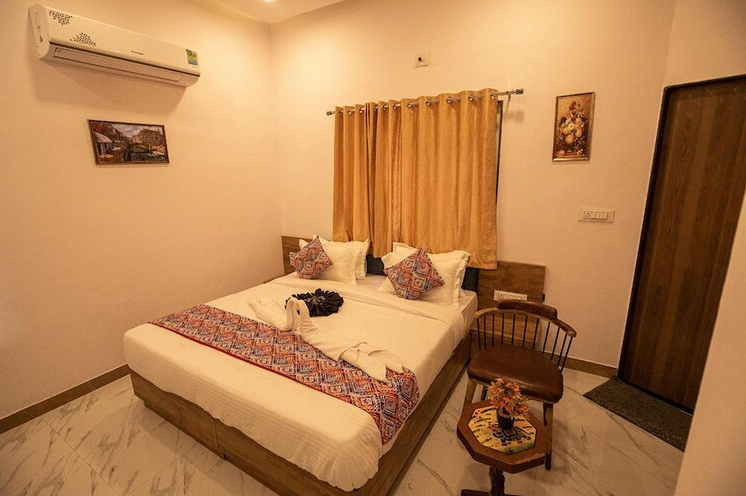 Hotel Haridas Haveli Deluxe AC Room 3