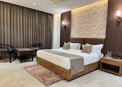 Hotel Sunshine Deluxe Room