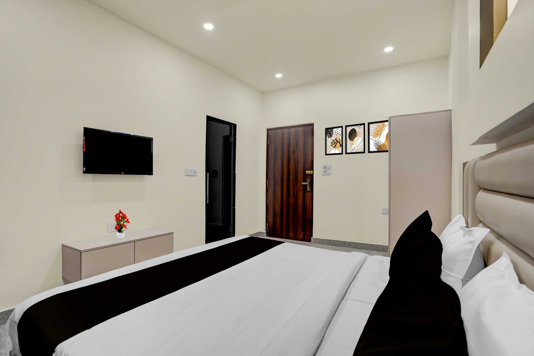 Collection O Meerut City Junction Formerly Hotel Haveli Inn Classic 8