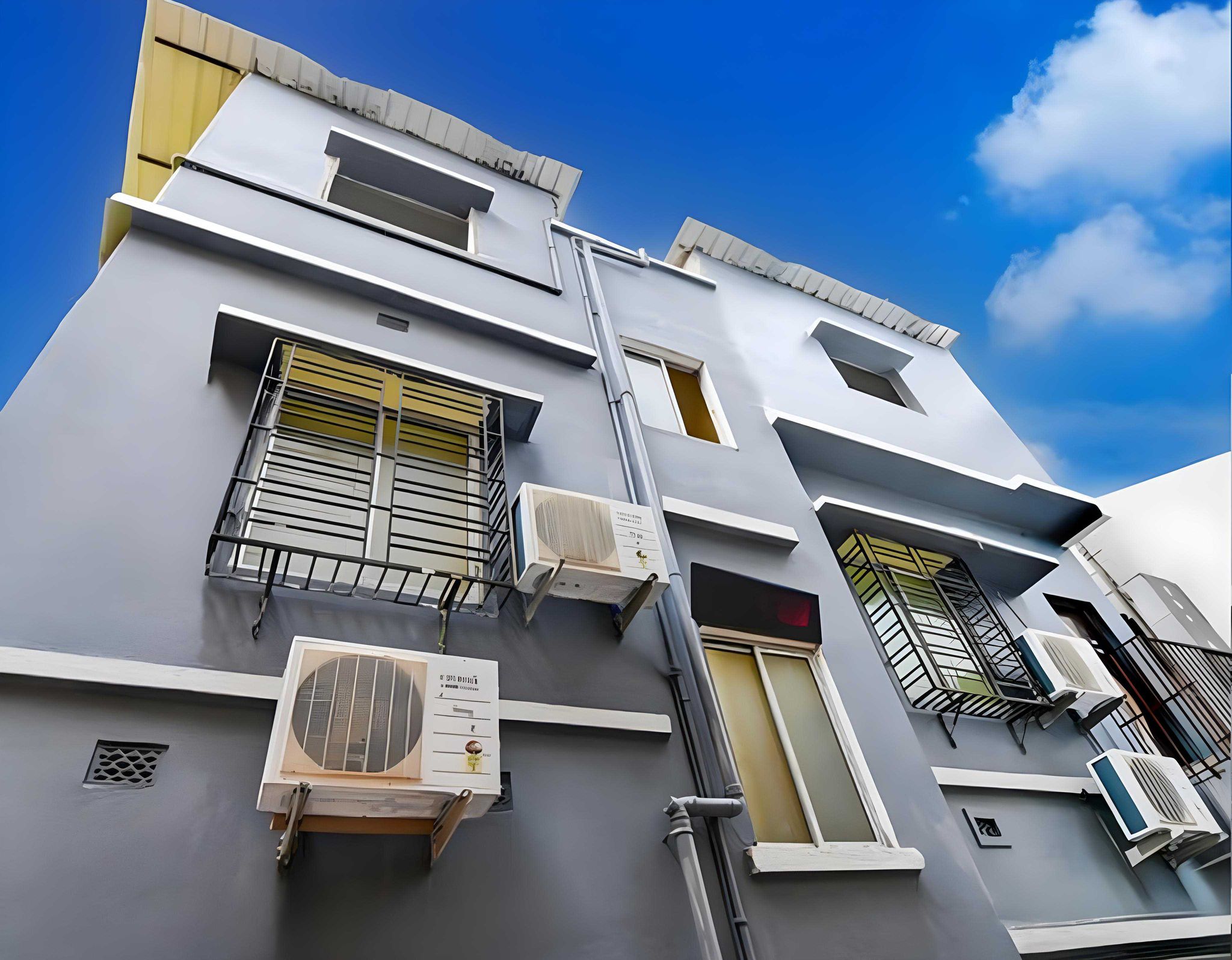 Super Hotel O Bangur Kolkata Formerly The Avenue Inn