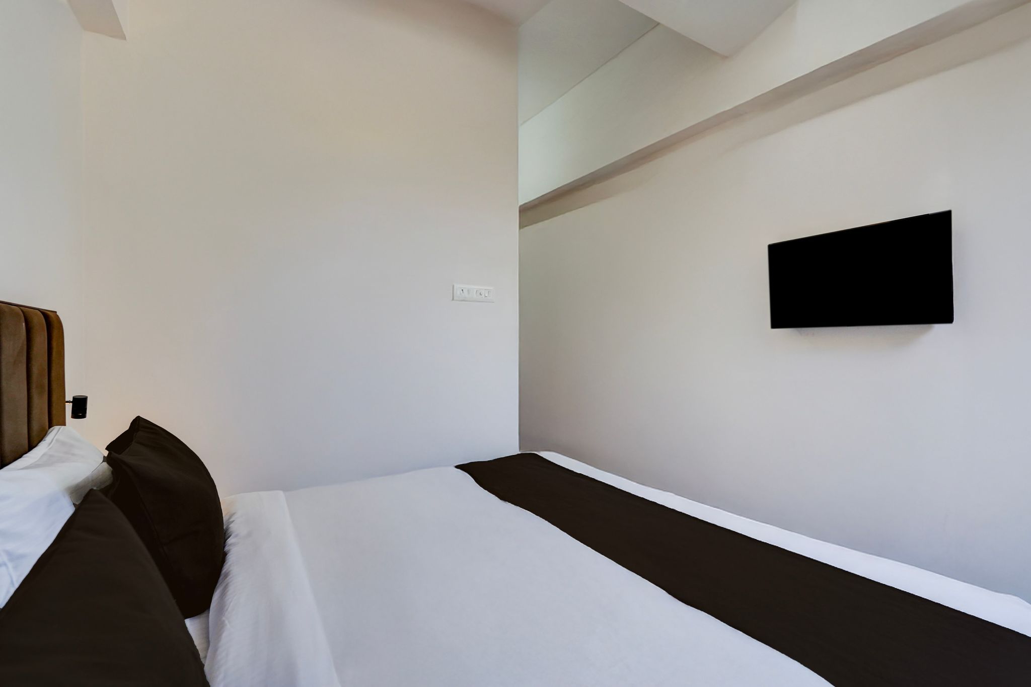 Collection O Prayag Railway Junction Classic 8