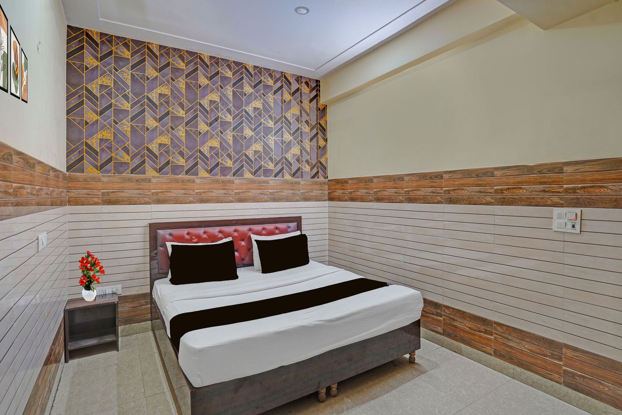 Hotel O Noida Sector 63 Formerly Aditya Residency Classic 43