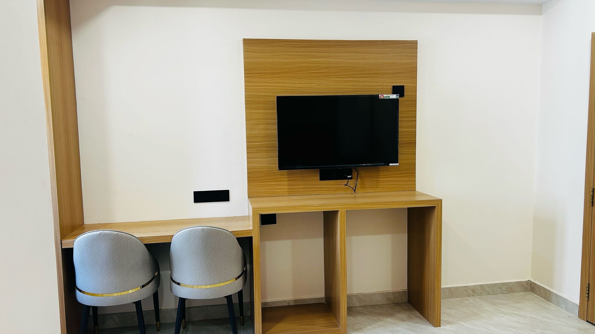 Townhouse Oak Miyapur Road Bachupally Classic 30