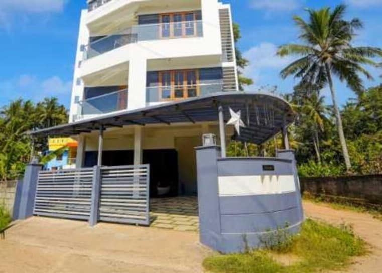 Collection O Sri Varadaraja Perumal Temple Pondicherry Formerly Zamindar Heritage