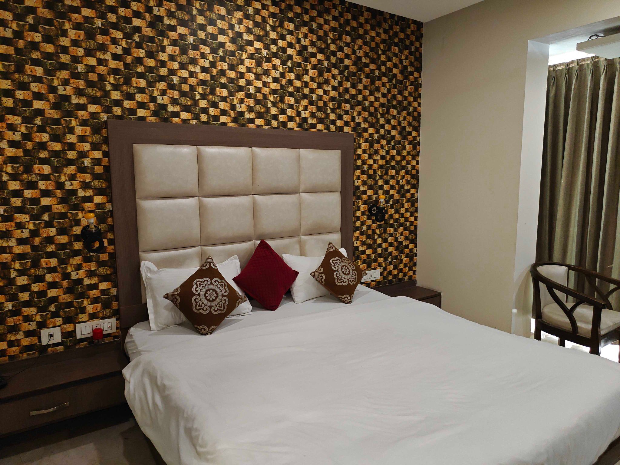 Super Townhouse Old Kalka Ambala Road Formerly Viraj inn Classic 2