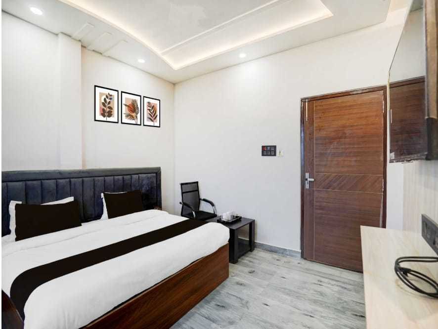 Palette Hotel and Resorts Patrakar Colony Formerly Shree Maruti Tower Classic 3