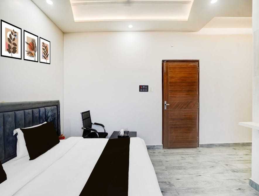 Palette Hotel and Resorts Patrakar Colony Formerly Shree Maruti Tower Classic 8