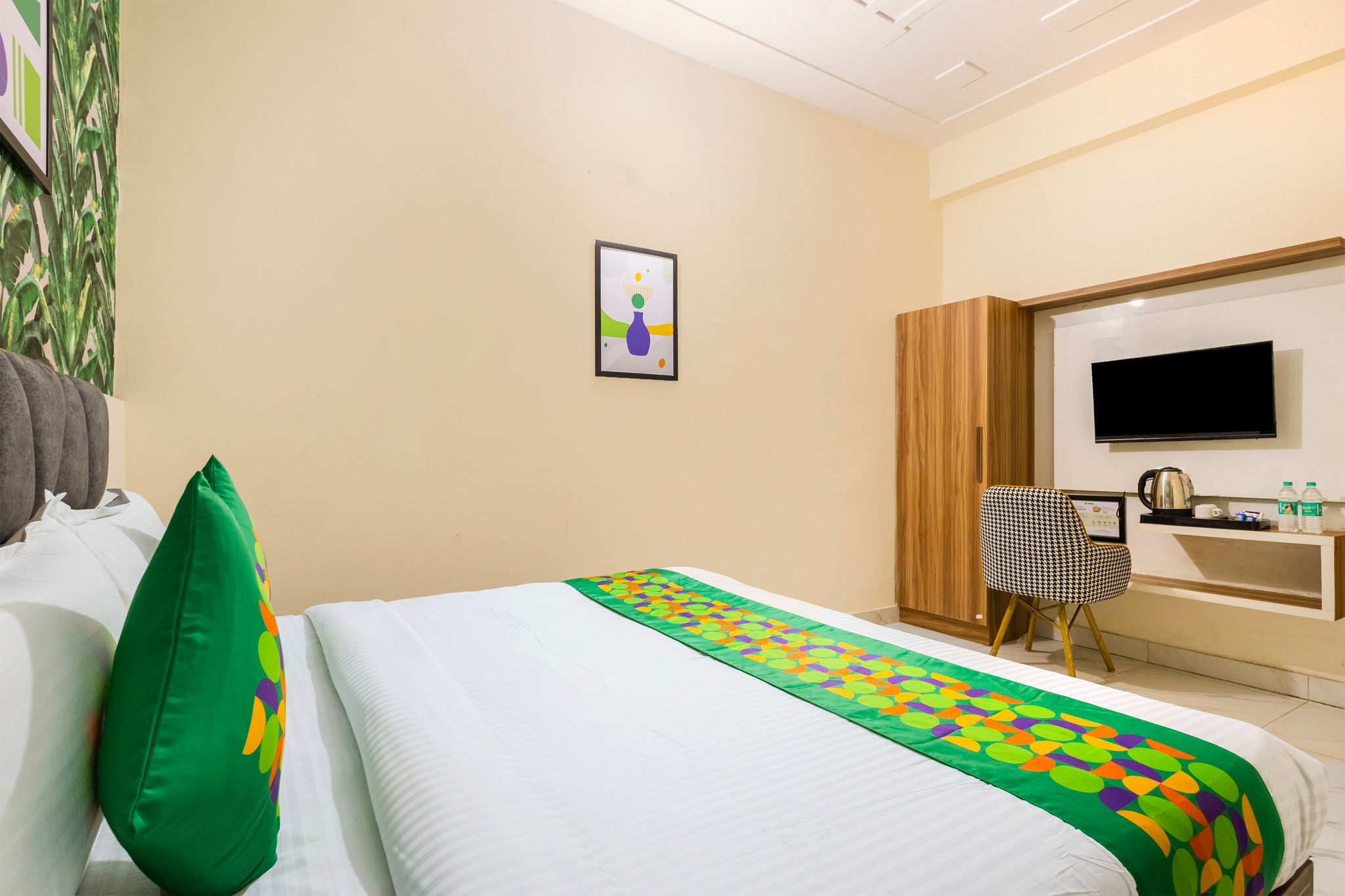 Treebo The Royal Corporate Standard Room 5