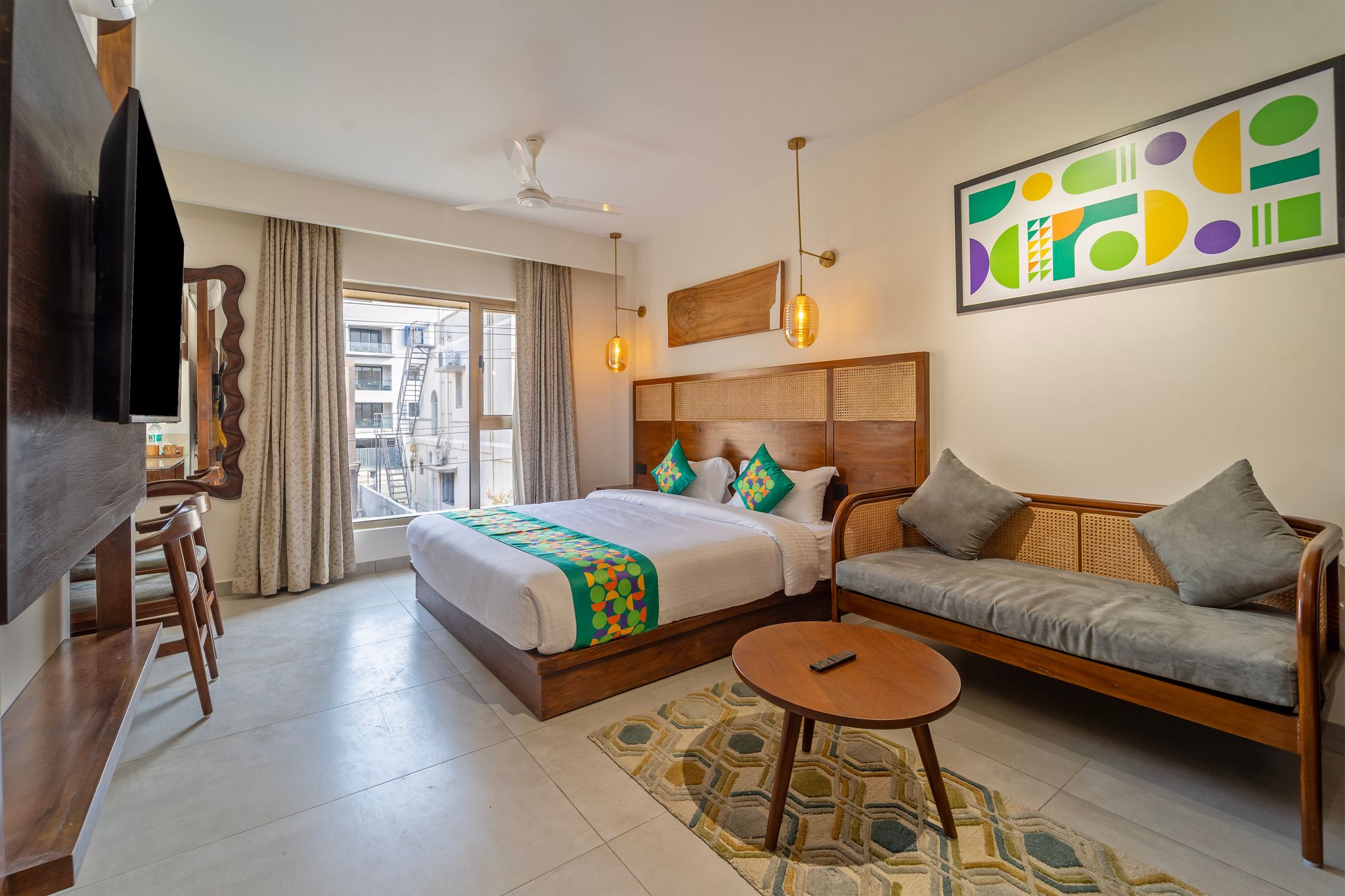 Treebo Premium Cachet Suites Deluxe Room 2