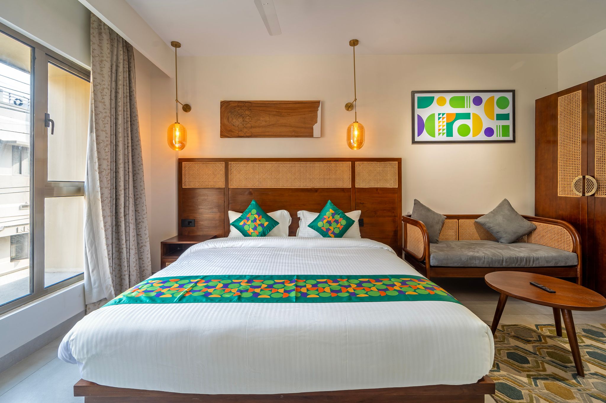 Treebo Premium Cachet Suites Deluxe Room 4