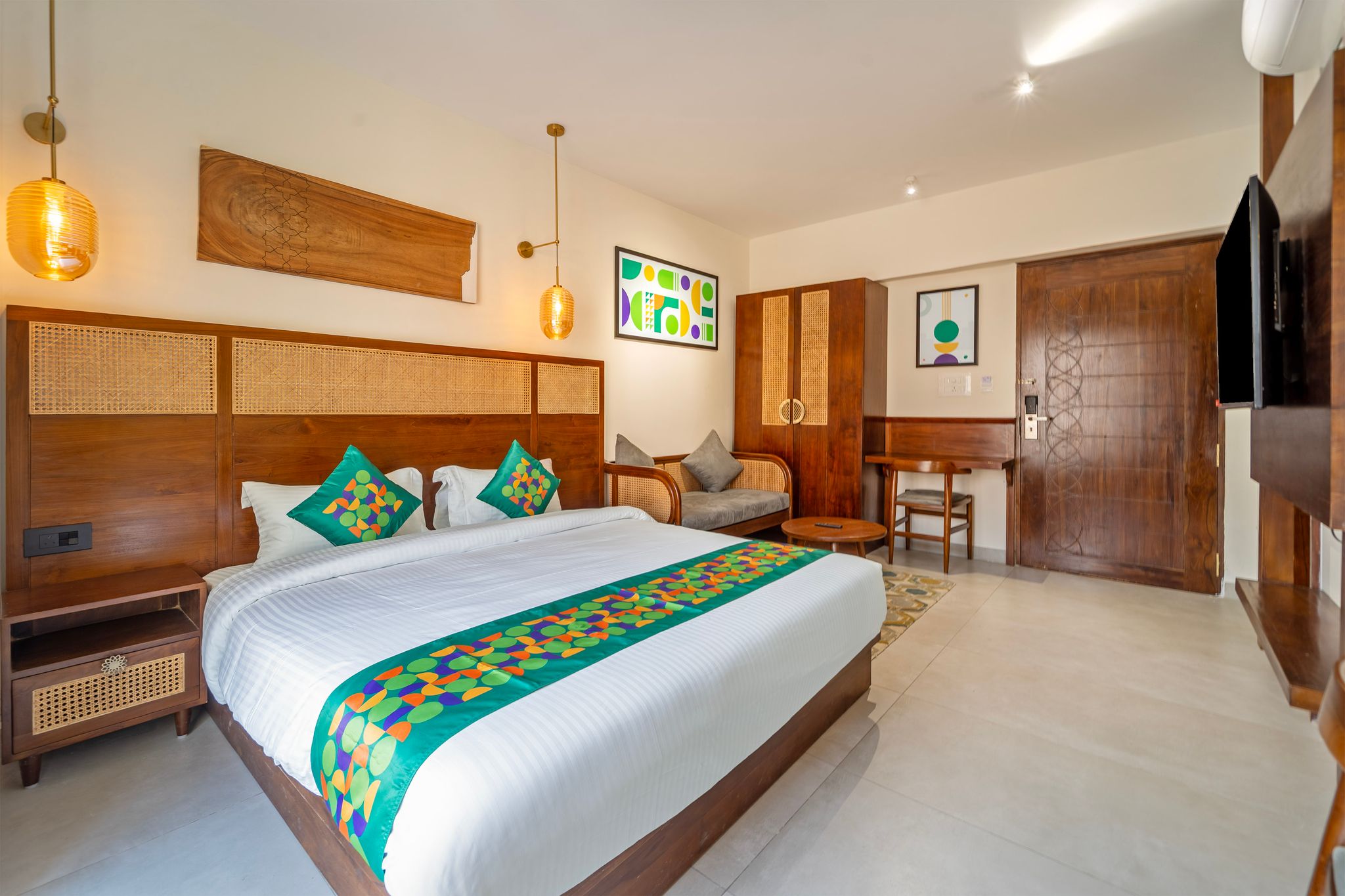 Treebo Premium Cachet Suites Deluxe Room