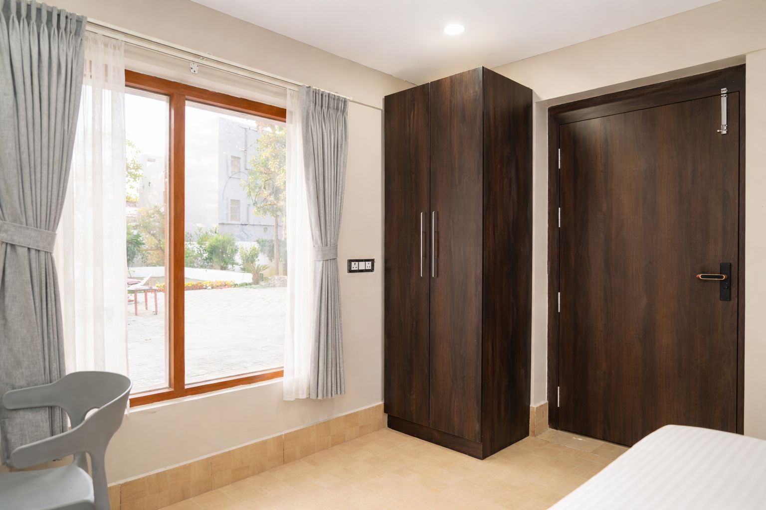 Rajbari Palace Standard Double Bed 7