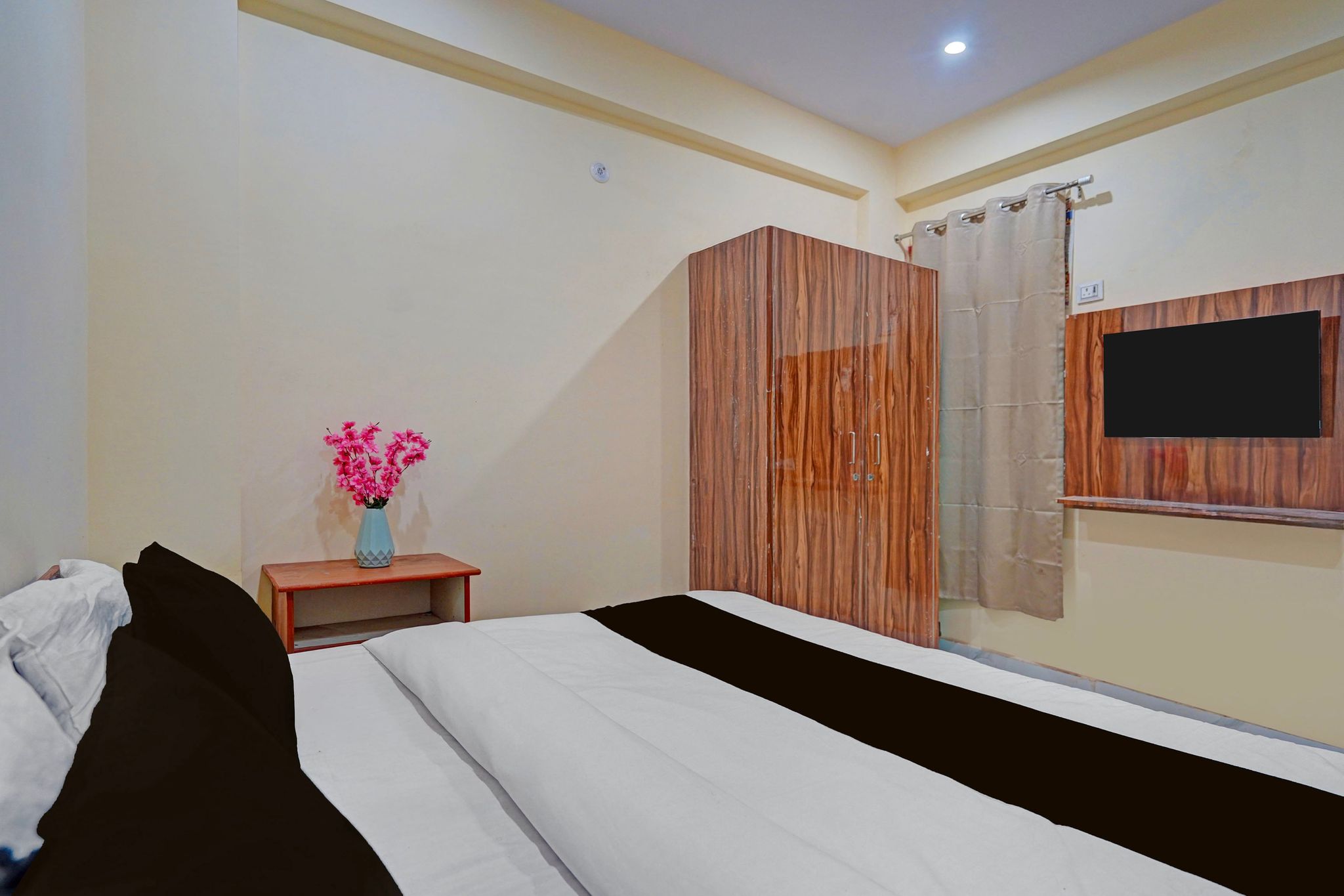 Hotel O RV Hotel CLASSIC 5