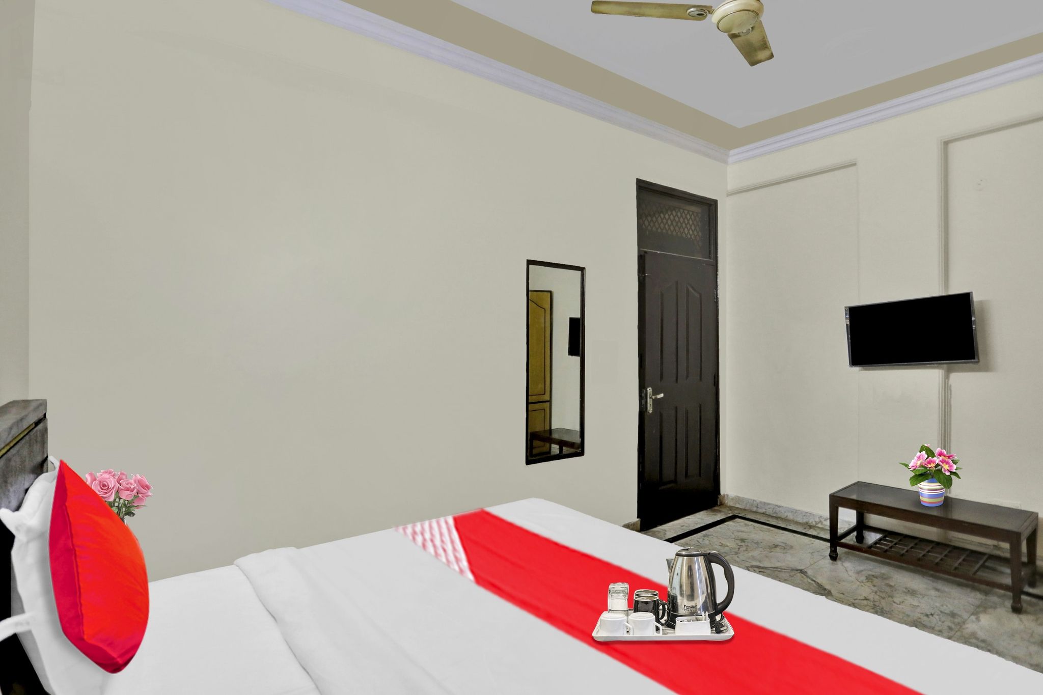 Super Hotel O DIAMOND TREE SECTOR 49 NOIDA NEAR PRAYAG HOSPITAL CLASSIC 4