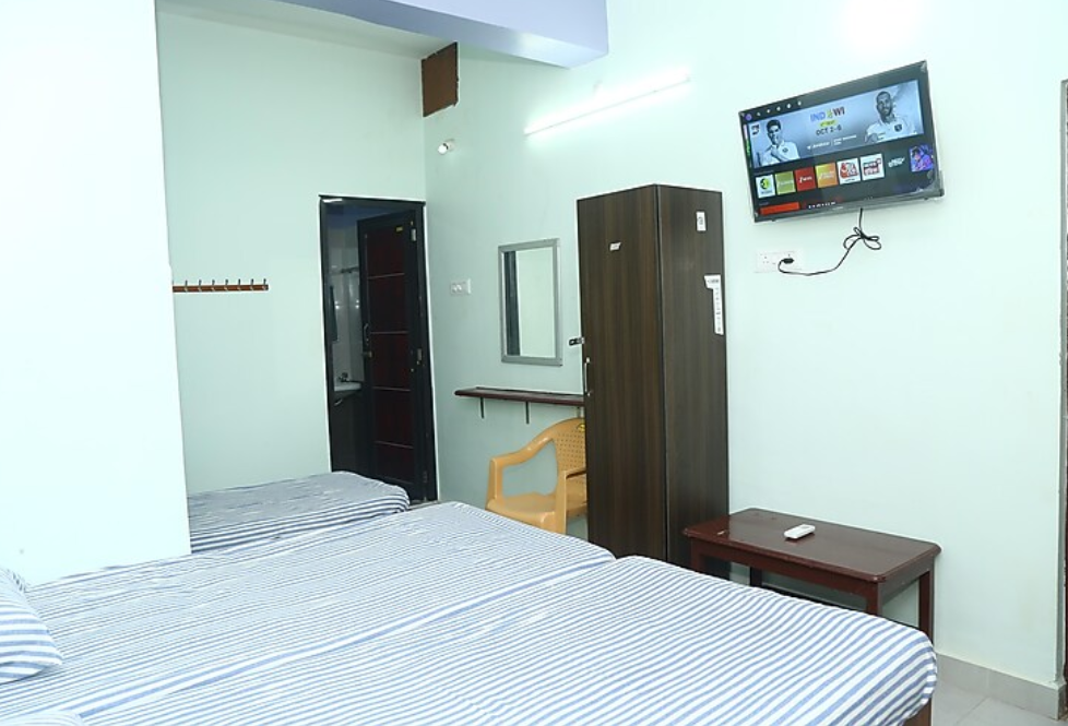 AC Deluxe Room