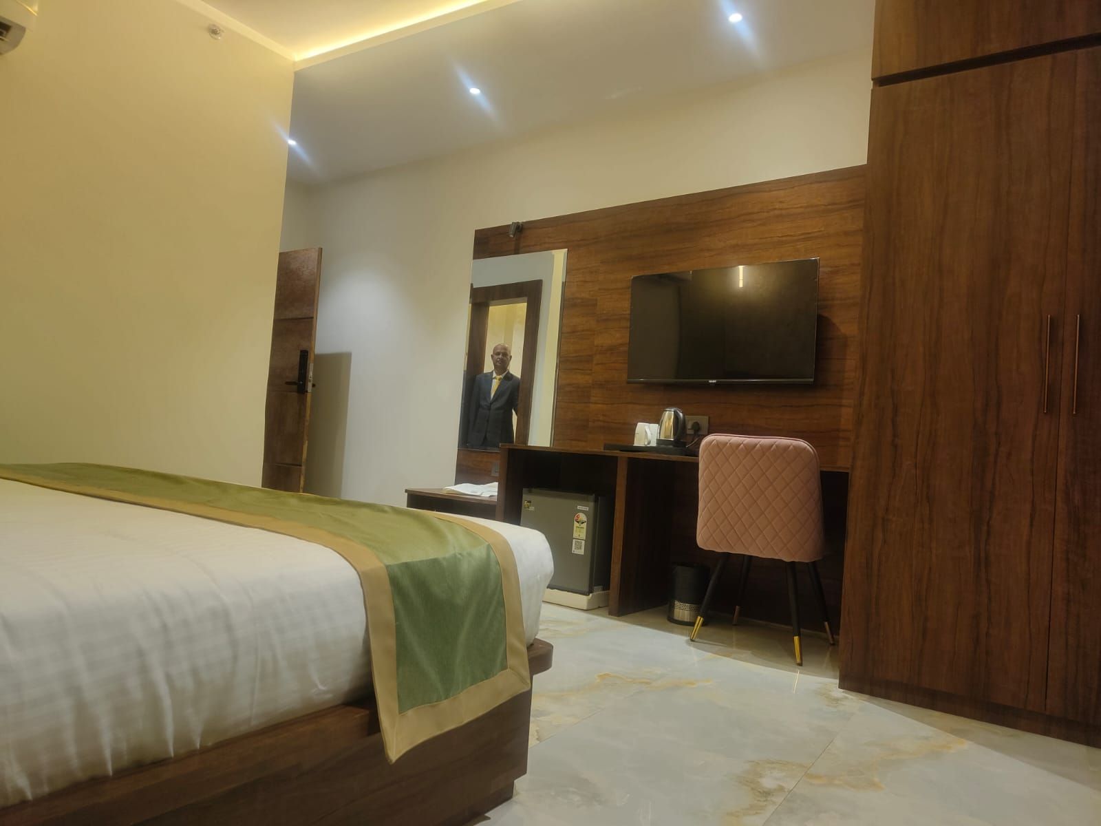 WORMWOOD SYNERGY VARANASI Deluxe Room 5