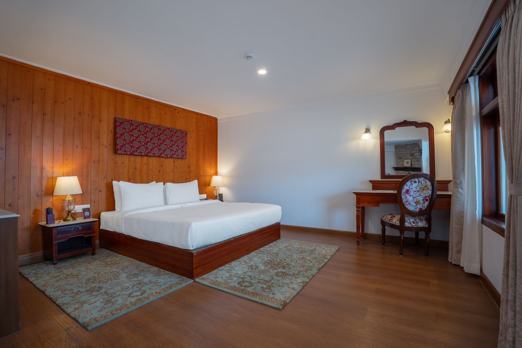 Premium Suite with Balcony